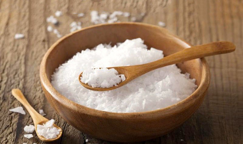Muối không tốt cho bệnh xương khớp